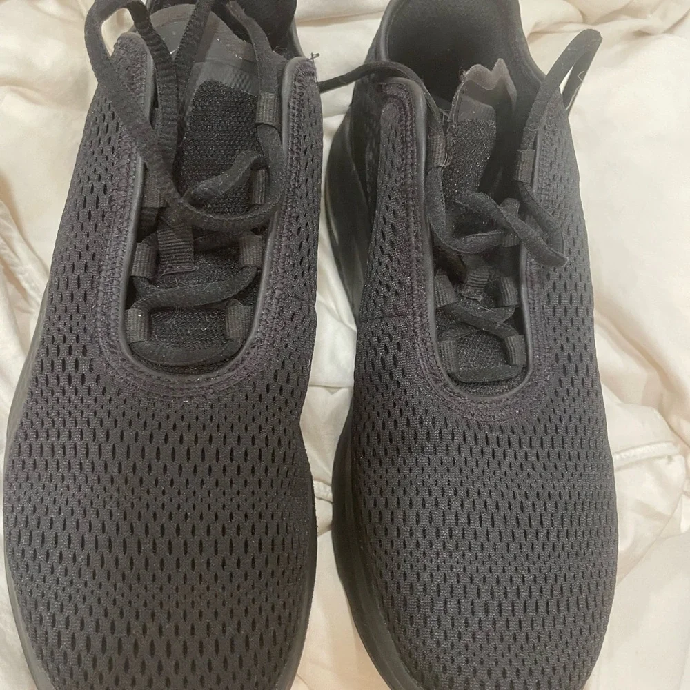 Nike Air Max motion 2 Men's Black Mesh Sneakers Unisex - Picture 7 of 12